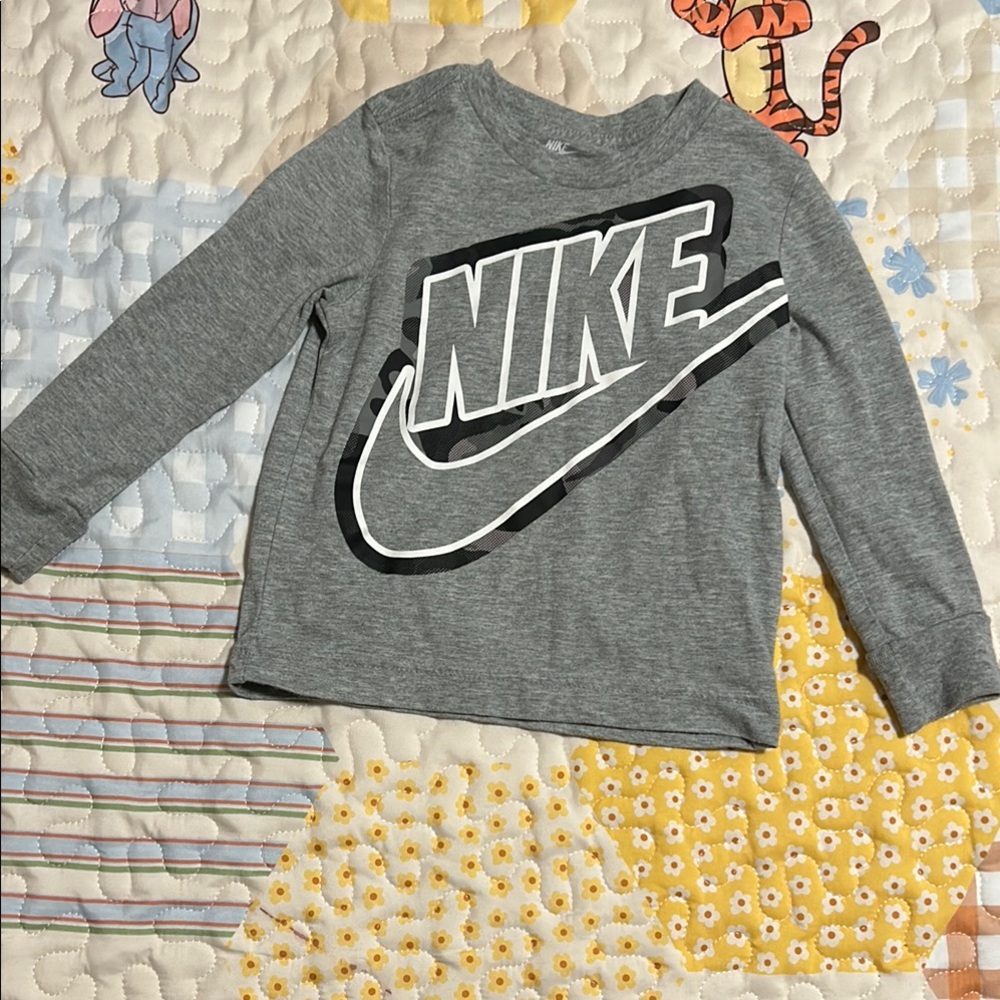 Nike Kids Gray Long Sleeve Shirt